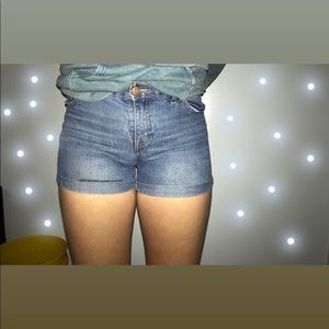 light wash jean shorts